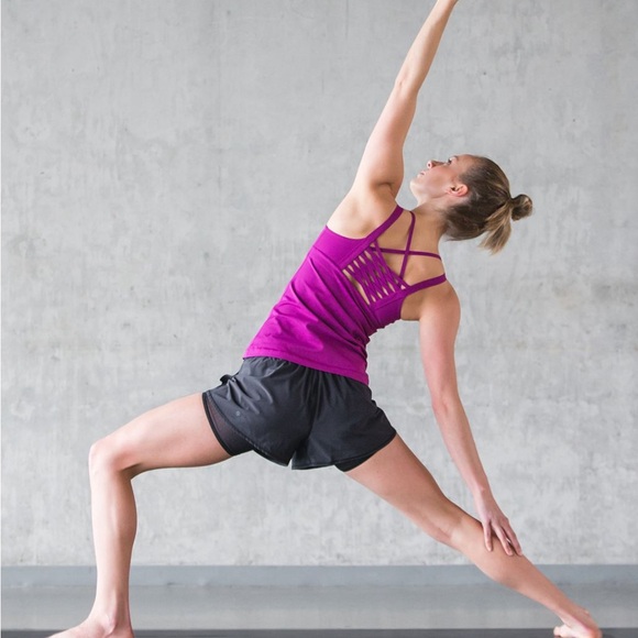 Lululemon Hot To Street Tank Top Regal Plum size 2 - Picture 2 of 6